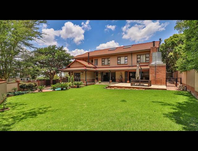 4 BEDROOM HOUSE FOR SALE IN MIDLANDS ESTATE